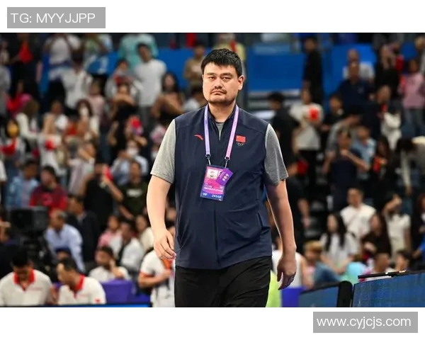 姚明：从篮球巨星到文化使者的传奇人生与影响力